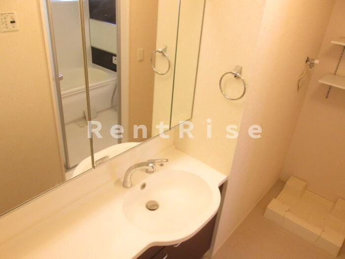 マリールタウンⅢ Ａ棟の洗面所|洗面所