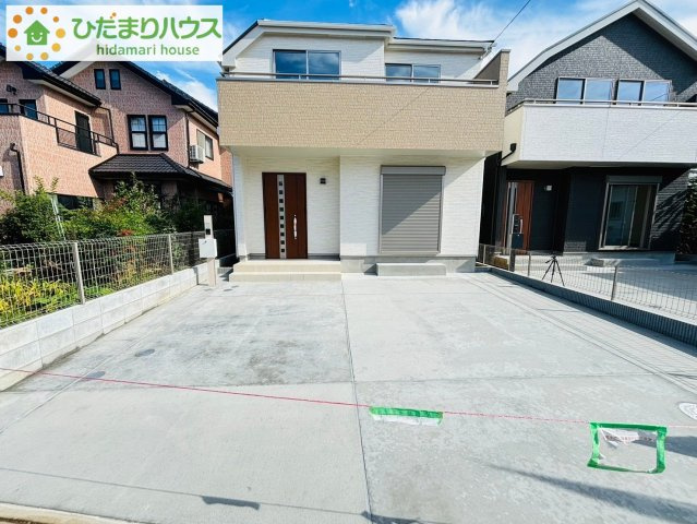 上尾市小泉　第15　新築戸建　ハートフルタウン01の駐車場