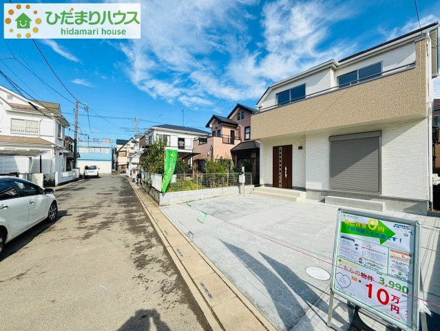 上尾市小泉　第15　新築戸建　ハートフルタウン01の前面道路含む現地写真