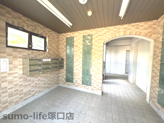 フルール南鈴原のロビー