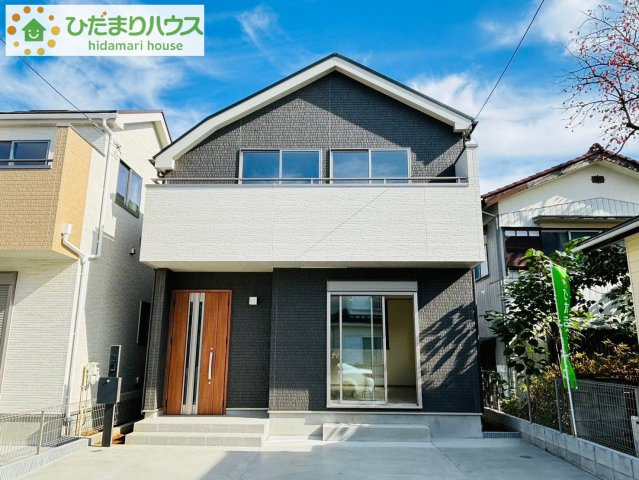 上尾市小泉　第15　新築一戸建て　ハートフルタウン　02の外観|小中学校まで徒歩15分以内！
通学も安心