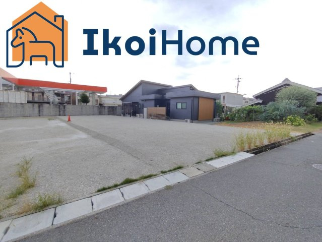 神戸市西区大沢　土地　B号地の外観|●年中無休：当日予約可●前面道路との高低さがなく、入出庫もしやすいです。