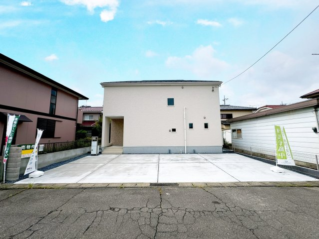 LIGNAGE玉村町上新田23-1期　新築住宅1号棟の外観