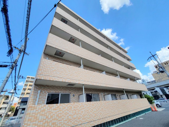 マジョーネ奈良の外観