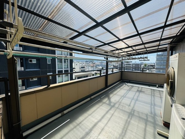 コーポ諏訪柳町のバルコニー