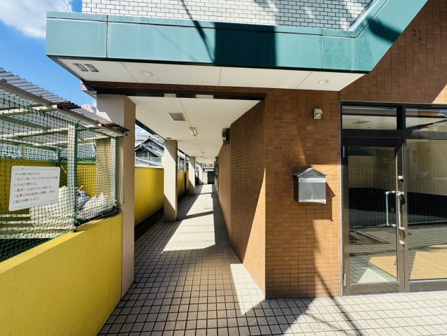 コーポ諏訪柳町のエントランス
