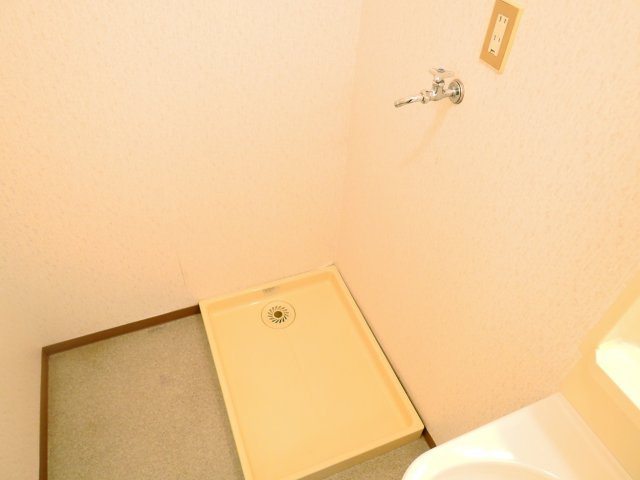 735柳ビルの内装