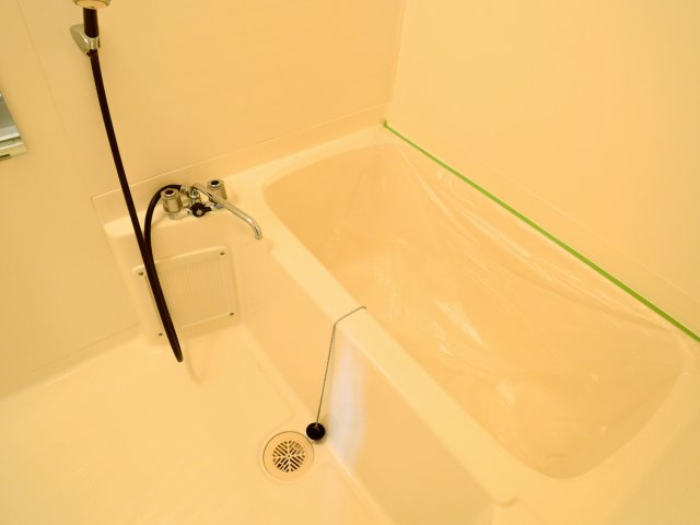 735柳ビルの浴室