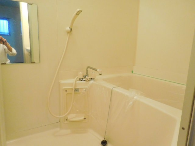 コーラルハイツの浴室