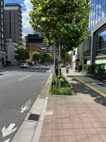 中央区築地２丁目の事務所の周辺