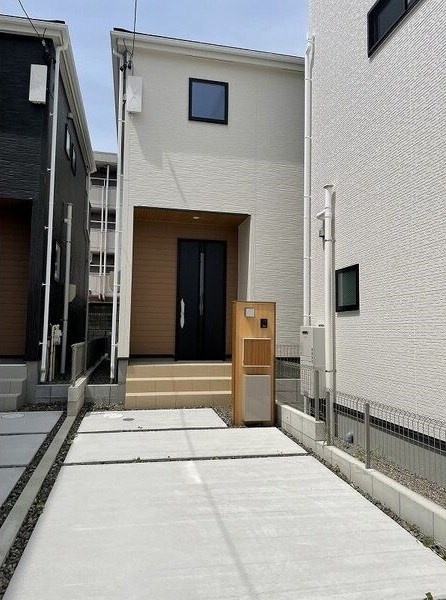 リーブルファイン牧の原３号棟の外観