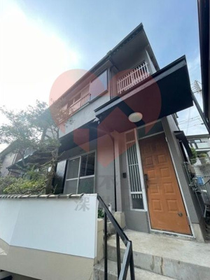 【エントランス】 | 高槻市萩谷月見台戸建