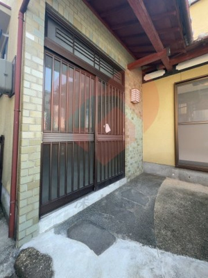 【エントランス】 | 枚方市長尾元町７丁目戸建