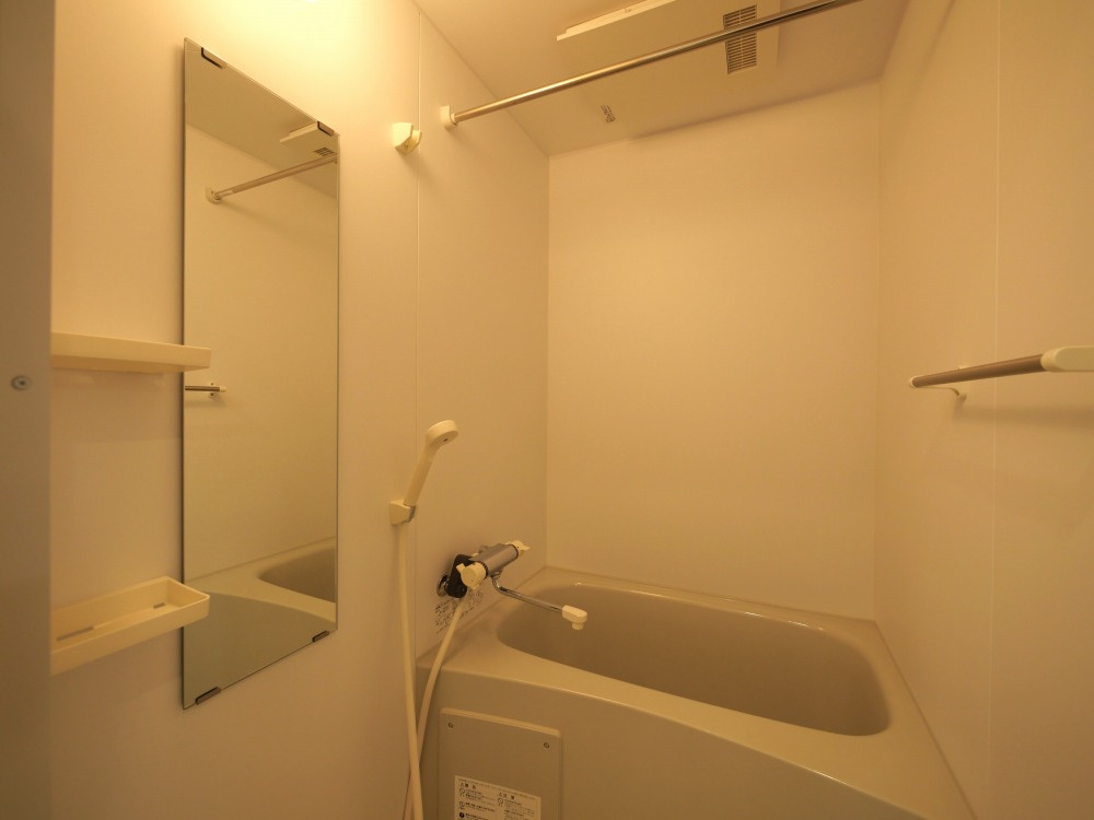 グランパシフィック今里駅前の浴室