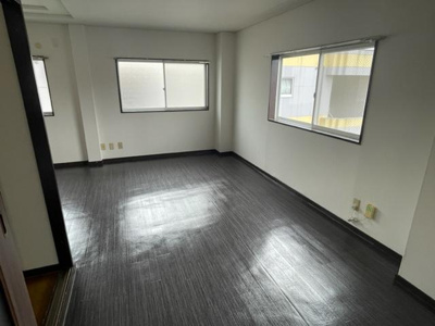 【居間・リビング】 | グリーンハイム千草 | リビング