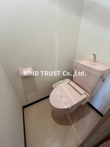 コートジリアン梅田のトイレ|ゆったりとした空間のトイレです