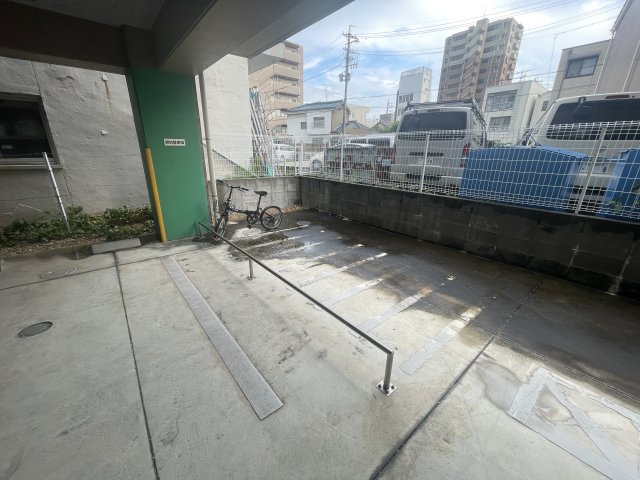 プレミアム吹上 | 名古屋市の賃貸ならMy賃貸の駐車場|プレミアム吹上