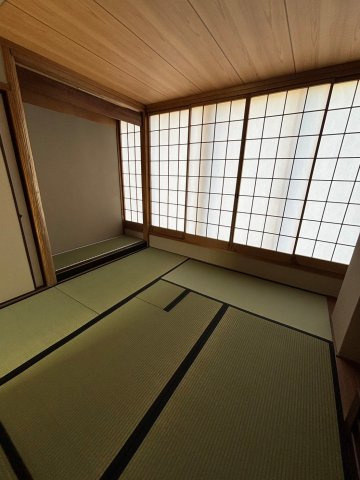 京都市東山区知恩院前　テナントビル(１棟貸）の和室|４F