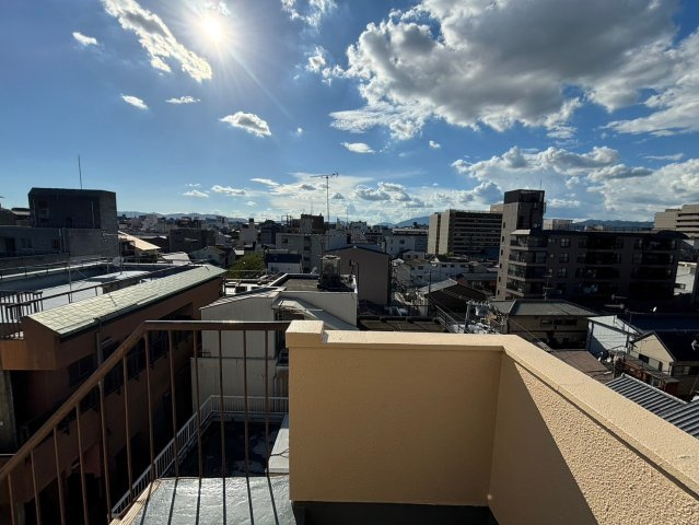 京都市東山区知恩院前　テナントビル(１棟貸）の展望|屋上　西眺望