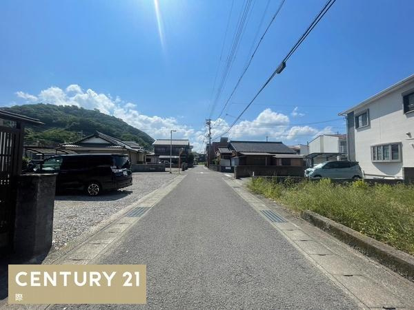有田郡広川町大字広　土地の前面道路含む現地写真