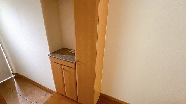 メゾンアンソレイエSの内装