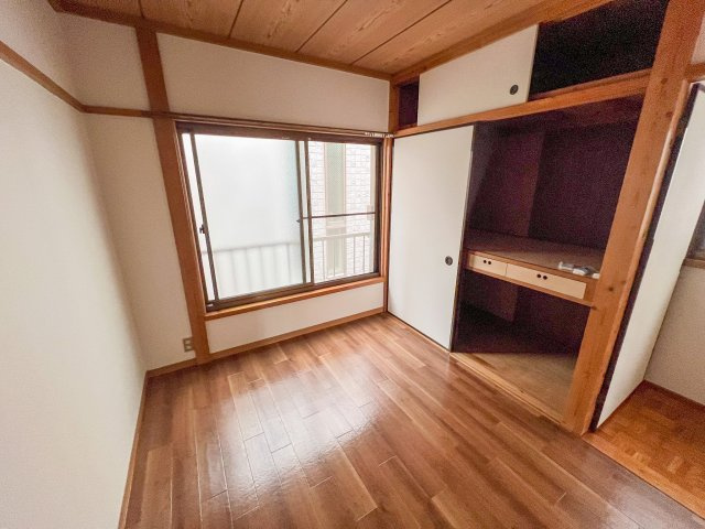 テラスハウスの内装