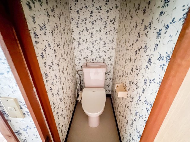 テラスハウスのトイレ