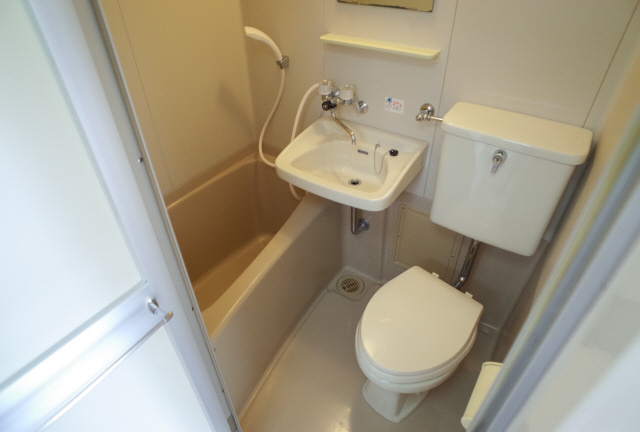 コーポアガペの浴室