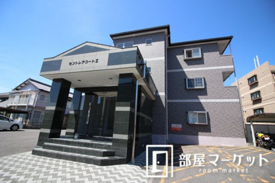 【エントランス】 | セントレアコートⅡ