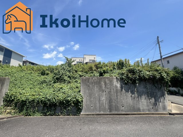 神戸市西区玉津町上池　土地の前面道路含む現地写真|～ご見学に関して～平日や夜間でもご案内可能。決まったお時間で身動きが取れない方も臨機応変に対応します