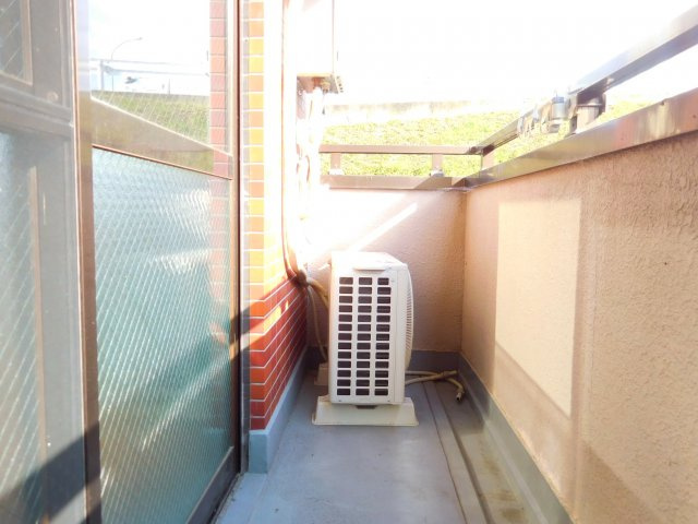 津之江パークハイツ2号館のバルコニー