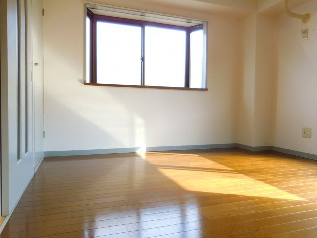 津之江パークハイツ2号館の居間・リビング