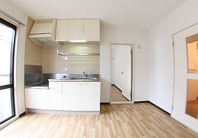 フレグランス光陽の居間・リビング|使いやすい居間です