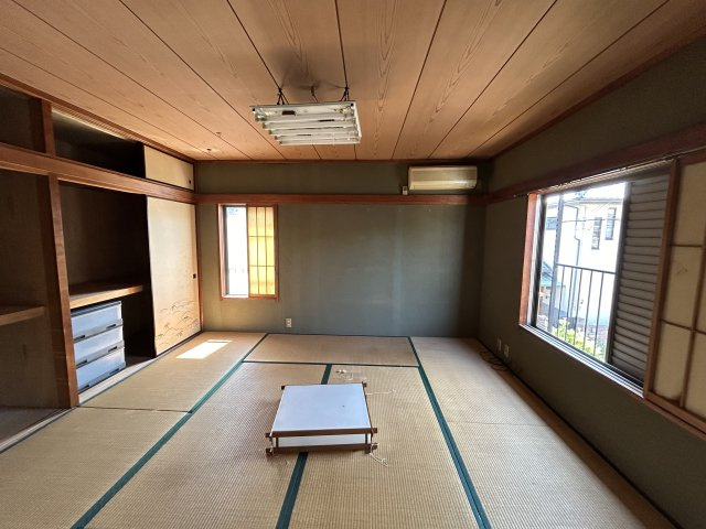 海南市大野中・中古戸建・54600の和室