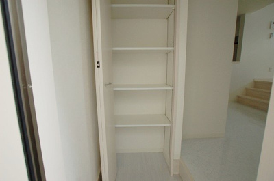 【玄関】 | 仲介手数料半額！HPに初期費用掲載「プライスホーム」で検索！i-Design