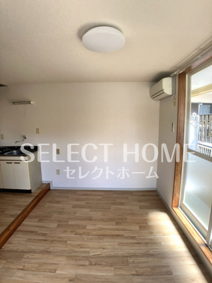 【寝室】 | ロイヤル城南 | 使い勝手のいい寝室です