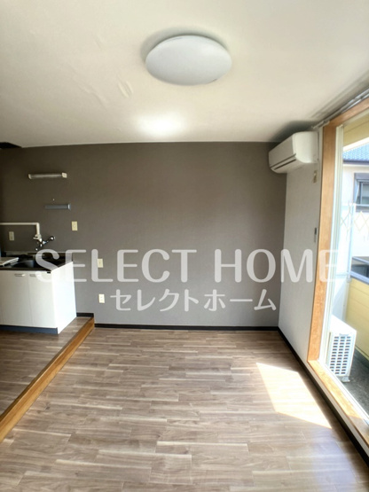 【寝室】 | ロイヤル城南 | 使い勝手のいい寝室です