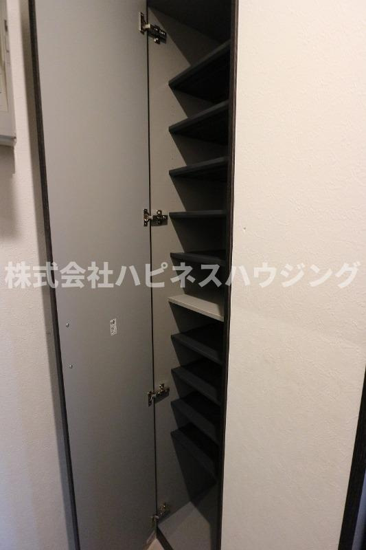 GRANDTIC 柏の玄関