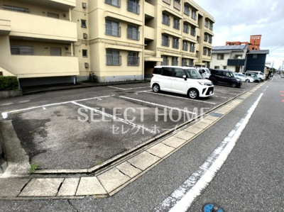 【駐車場】 | 光マンション | カースペースがあります