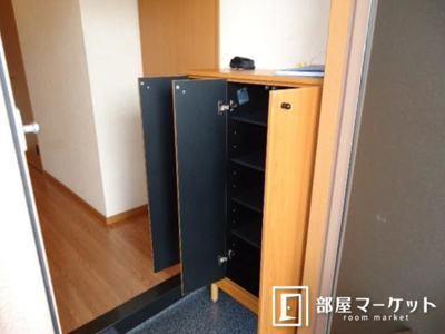 【玄関】 | 聖心町の館 | 同型タイプ