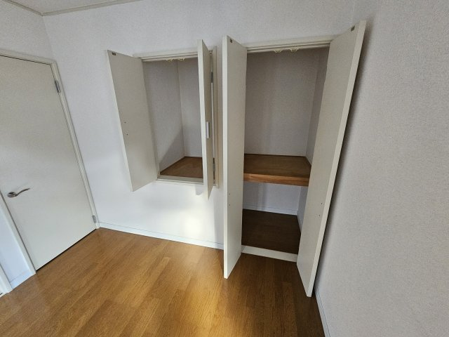 パインガーデン岡田の内装