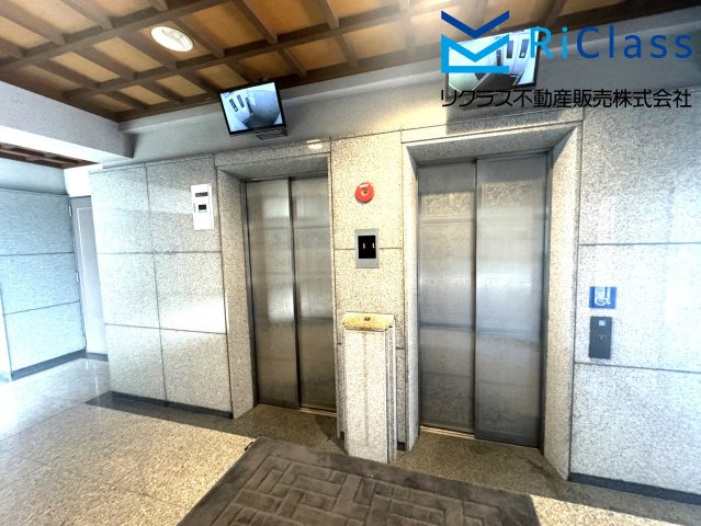 ファミール北大阪ライトコートのその他共用部分|エレベーターは2基ございます