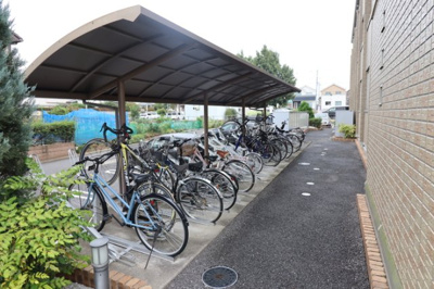  | サン・クレストコート