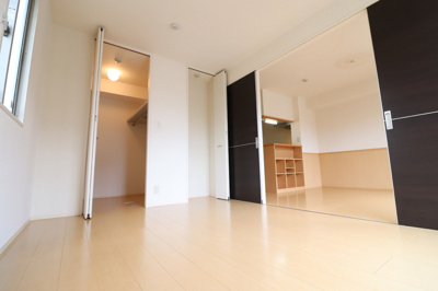 【洋室】 | サン・クレストコート