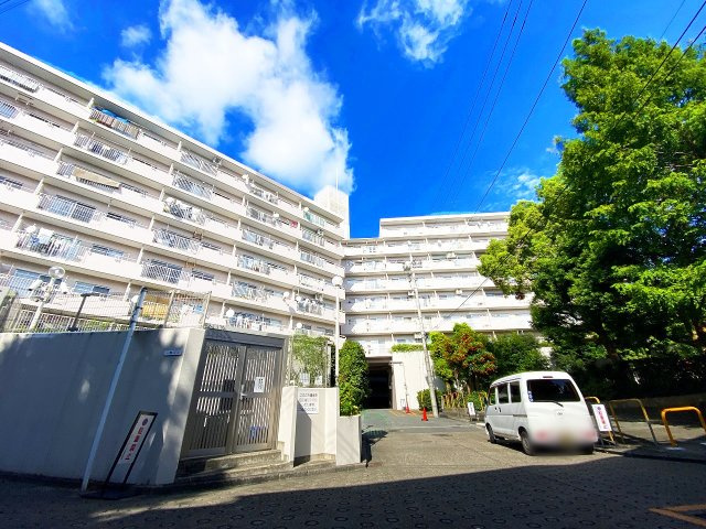 ＪＲ南武線「久地」クイーンハイツ久地 の画像