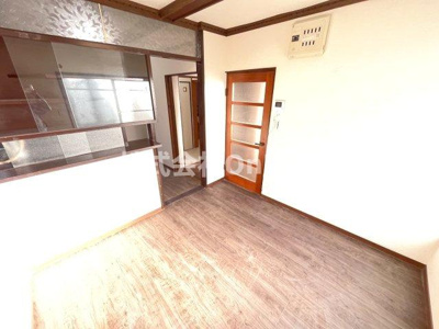 【居間・リビング】 | ライフインベスト恩智北町戸建