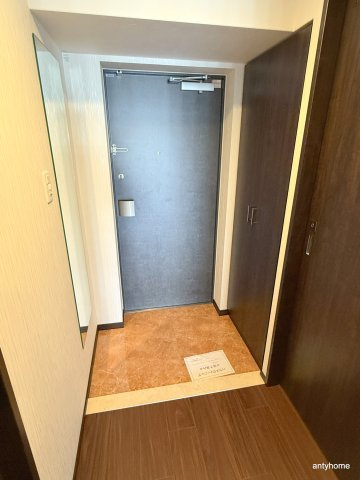 プレジオ難波の玄関