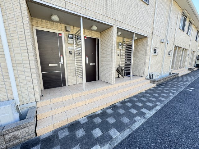 メゾンK-２のエントランス