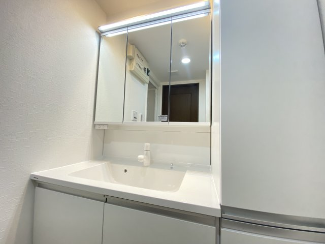 【独立洗面台】