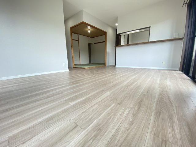 リビングには床暖房が入ってます。